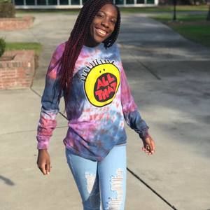 Meet your Posher, Kira